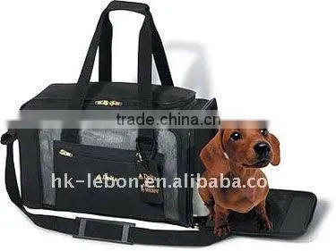 Duffel pet carrier