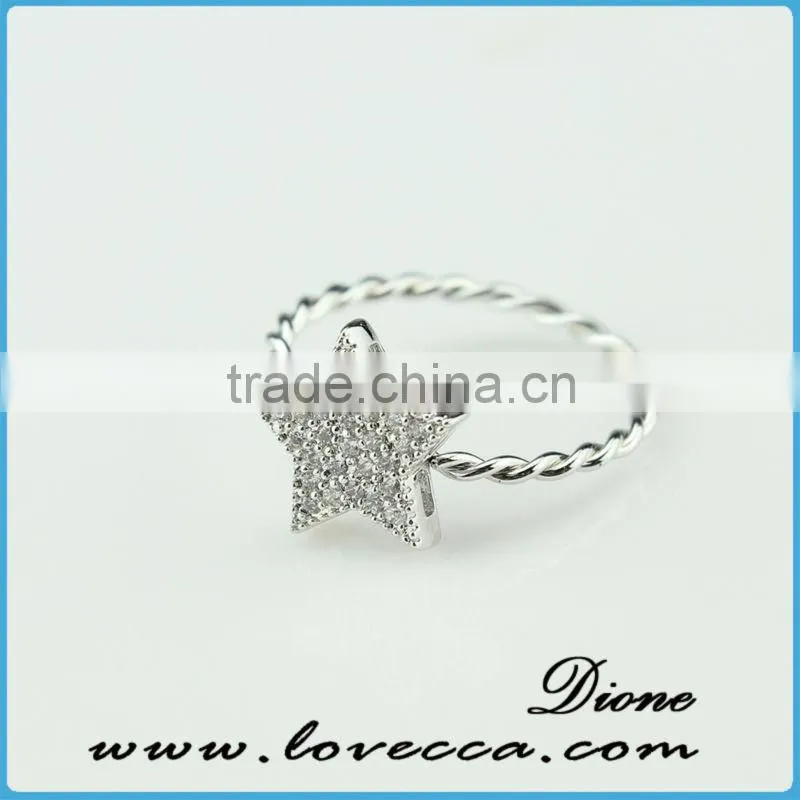 LATEST FASHION JEWELRY RING DESIGNS IN 18K WHITE GOLD ,LATEST GOLD FINGER RING DESIGNS