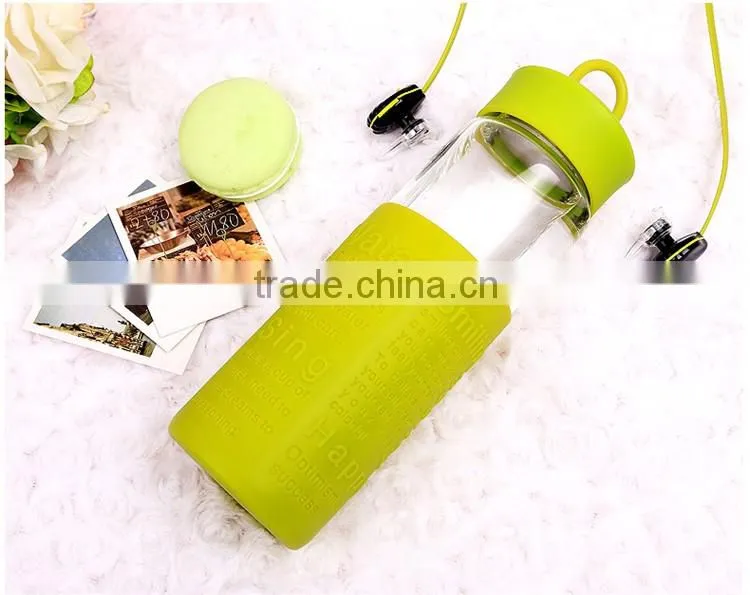 Glass water bottle silicone drinkware transparent glass bottles with color silicon sleeve outside sport cup tea cups lid rope