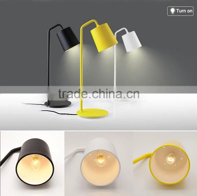 Updated CE Elaborate Factory Price Many Color Writing Task Table Lamp