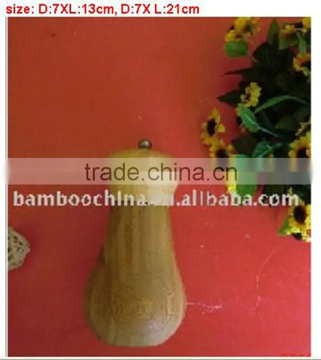 Bamboo pepper mill