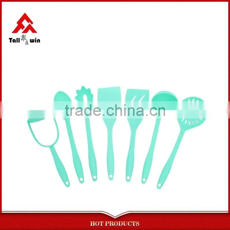 Newest utility FDA/LFGB nylon kitchen tools and equipment