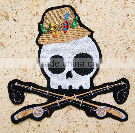Custom high quality embroidered creative skulls patch for clothes embroidery patch made in china choose size/color