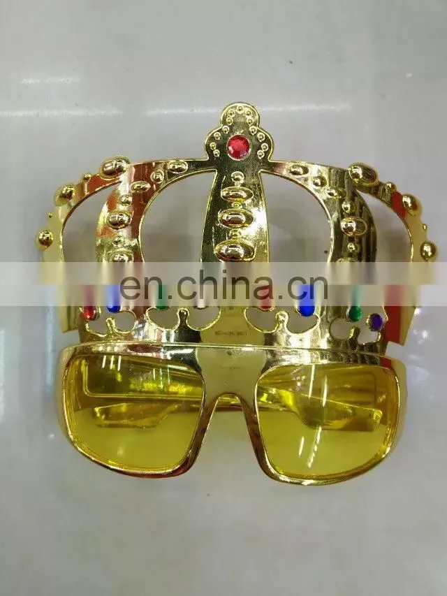 wholesae plastic queen crown funny sunglasses