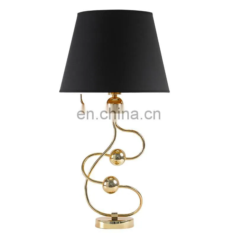 New decoration desk lamp and modern metal table lamp for indoor room