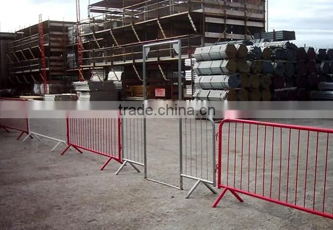 mobile barrier fence