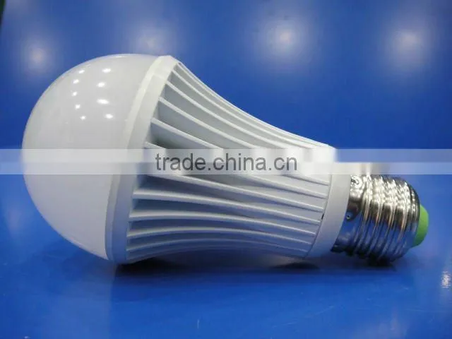 E27 plastic injection LED lamp bulb 7W