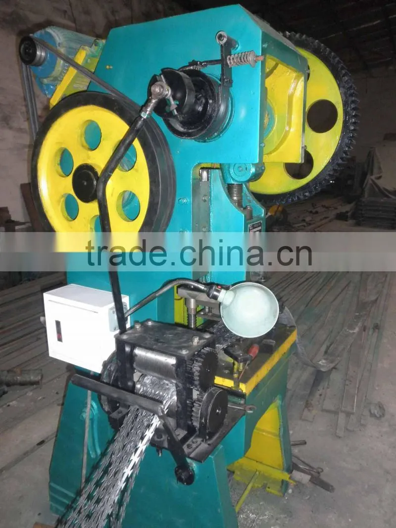 Razor Barbed Wire Machine