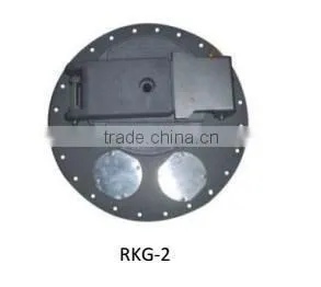 vane for tank truck manhole