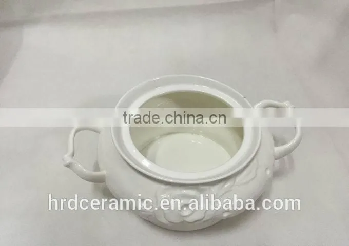 China Manufacturer Stocked small ceramic Porcelain Soup Tureen