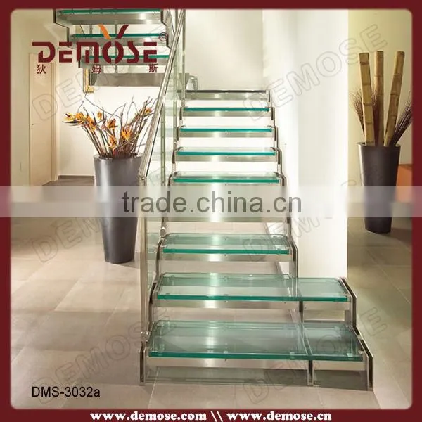 luxurious villa stainless glass handrail led light staircase with wood stair tread