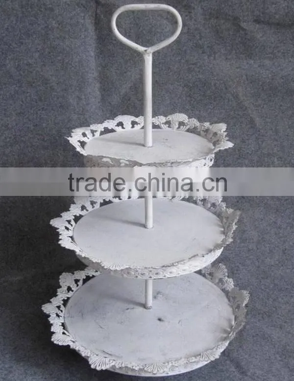 Antique white 3 tiered iron display tray