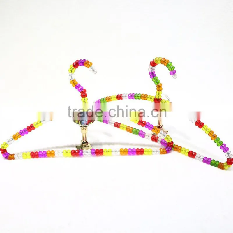 Colorful Pearl cloth hanger