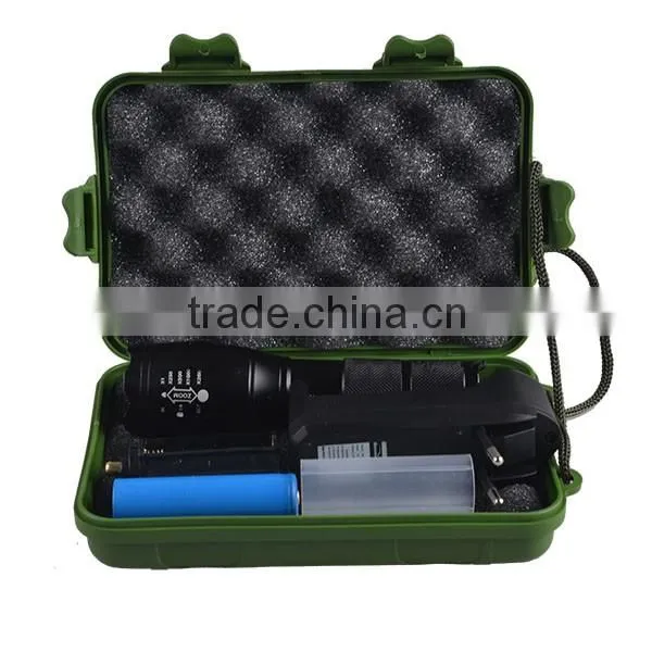 E17 XM-L T6 2000 Lumen Zoomable and Waterproof LED Flashlight