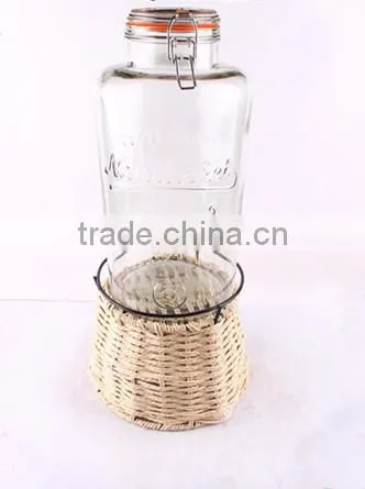 2.5 gallon glass beverage dispenser with metal buckle