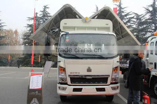 SINOTRUK HOWO truck cargo truck wingspan truck 4x2 for sale