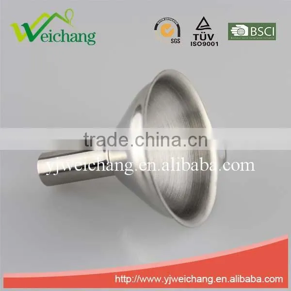 WCTS788 Hot sale Kitchenware tool oil filling funnel stainless steel funnel easy tools high quality