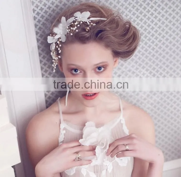 The bride headdress flower Handmade pearl wedding headdress flower hair band