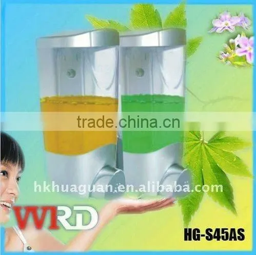 Double soap dispenser