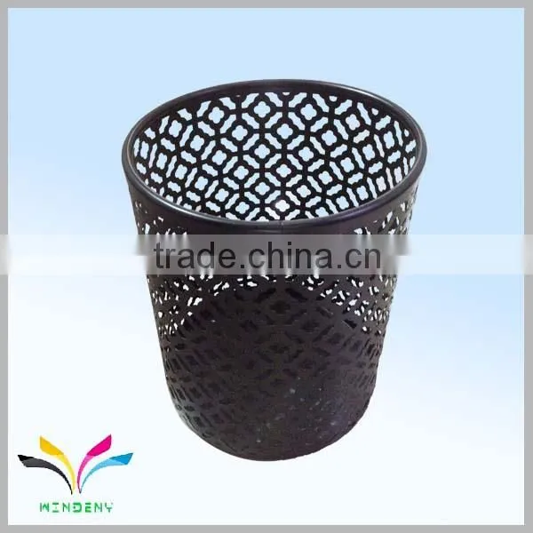 Garden wire black mesh small animal waste bin