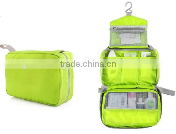 2015 fashion multi compartment colorful cosmetic bag