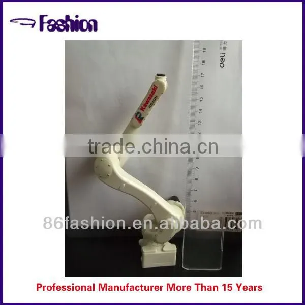 plastic industrial robotic arm model