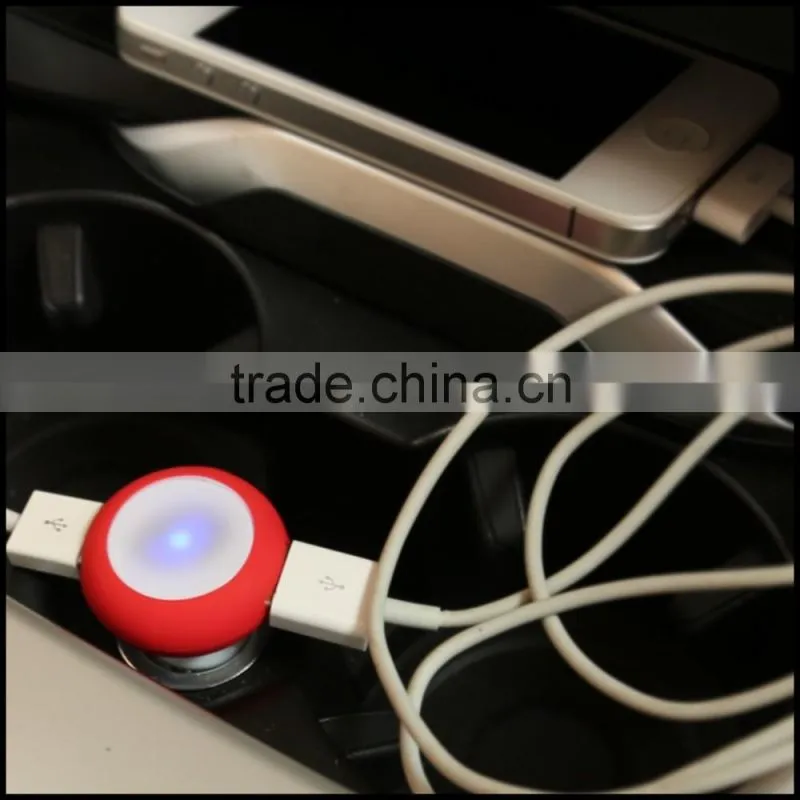 Light up dual usb car charger with removable silicone ring