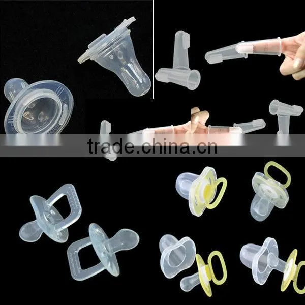 Funny bpa free charming silicone baby pacifier/soother