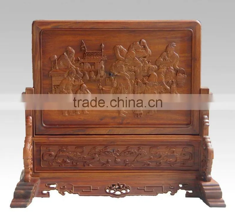 wooden screen,"The scenery of landspace"