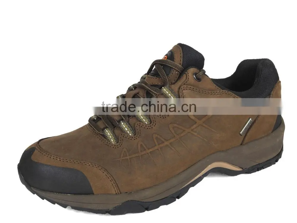 2014 Hot selling lightweight waterproof outdoor hiking shoe