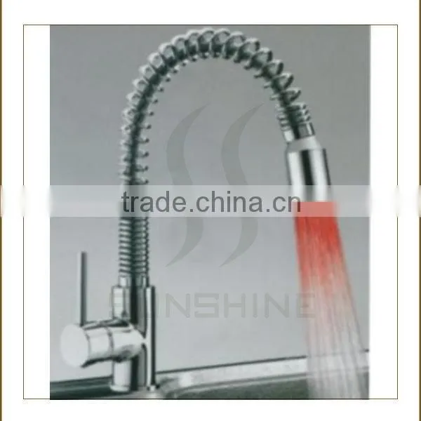 THD5025 Brass Body Single Hole Kitchen Faucet With Led Light