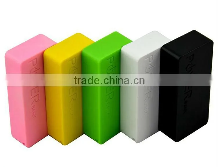 L310 Hot selling Universal External 5200mah perfume portable smart power bank with ROHS, CE, FCC approval, external charger