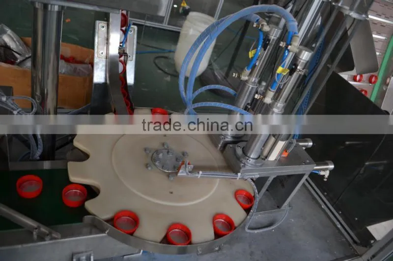 Gasket into capping machine for PET cap