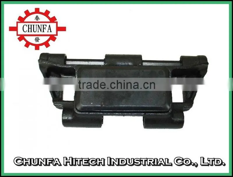 M110 Rubber Track Shoe Assembly