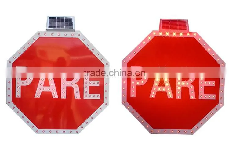 Road safety warning signs solar power led warning light