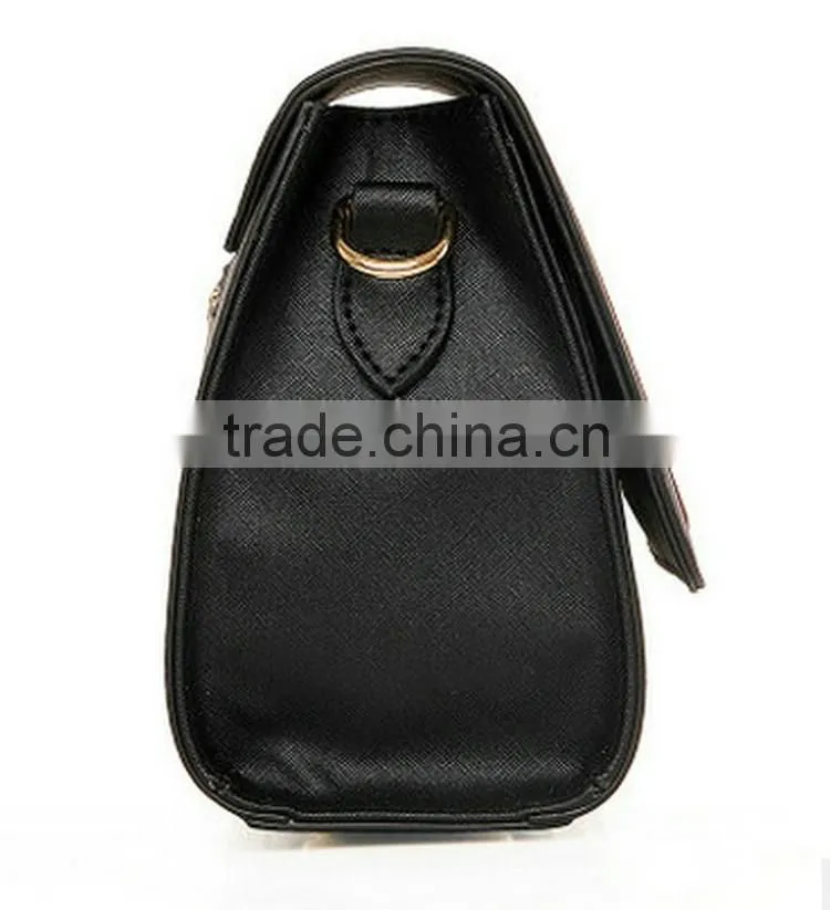 New arrival product embroidery Messenger leather bag products made in china