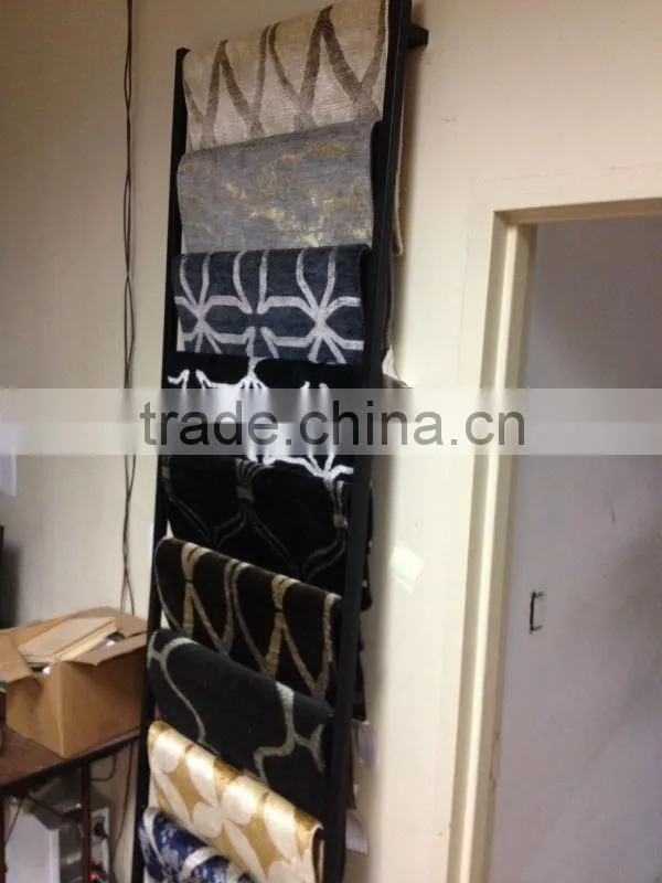 hot sale wall mount metal carpet rugs display rack HSX-S905