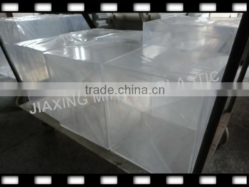 acrylic box