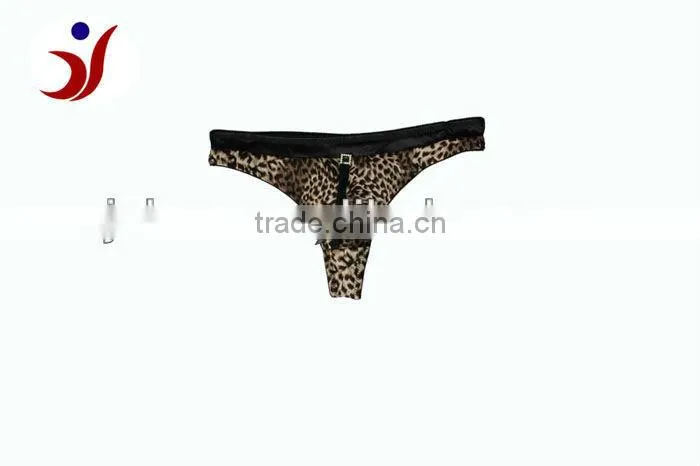 pictures of thongs for women