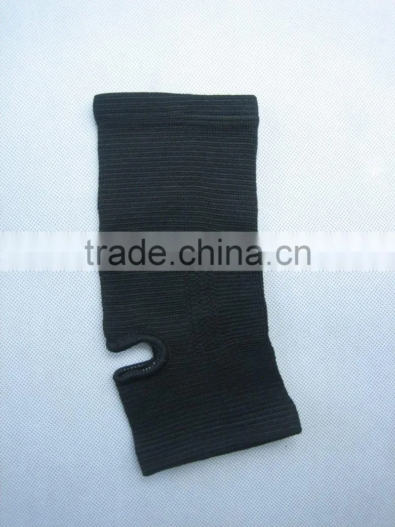 Knitted ankle support pad