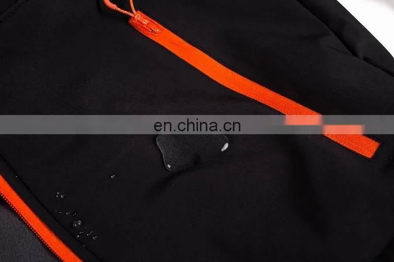2016 Men Outdoor WaterproofJacket Softshell Jacket Empty