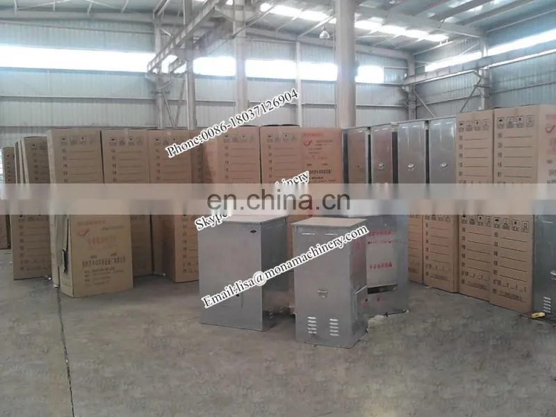 Particles material automatic fish feeder in aquaculture