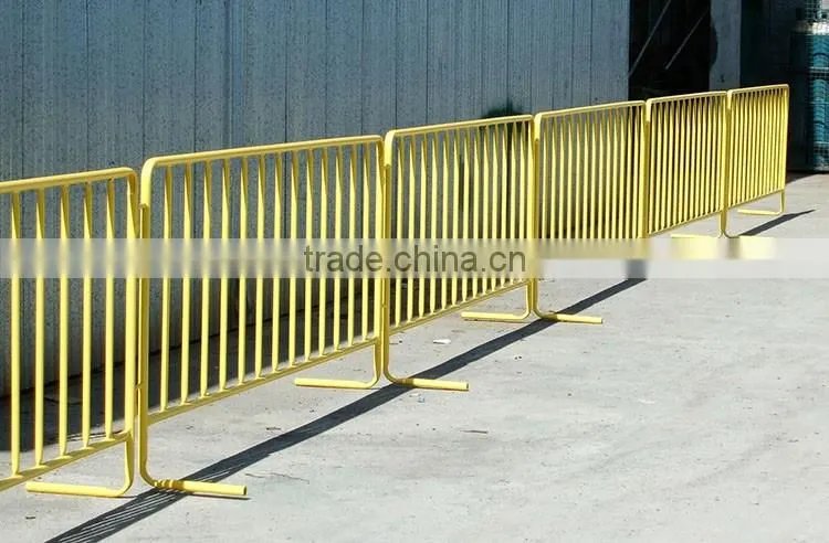 High safety road control crowd barriers