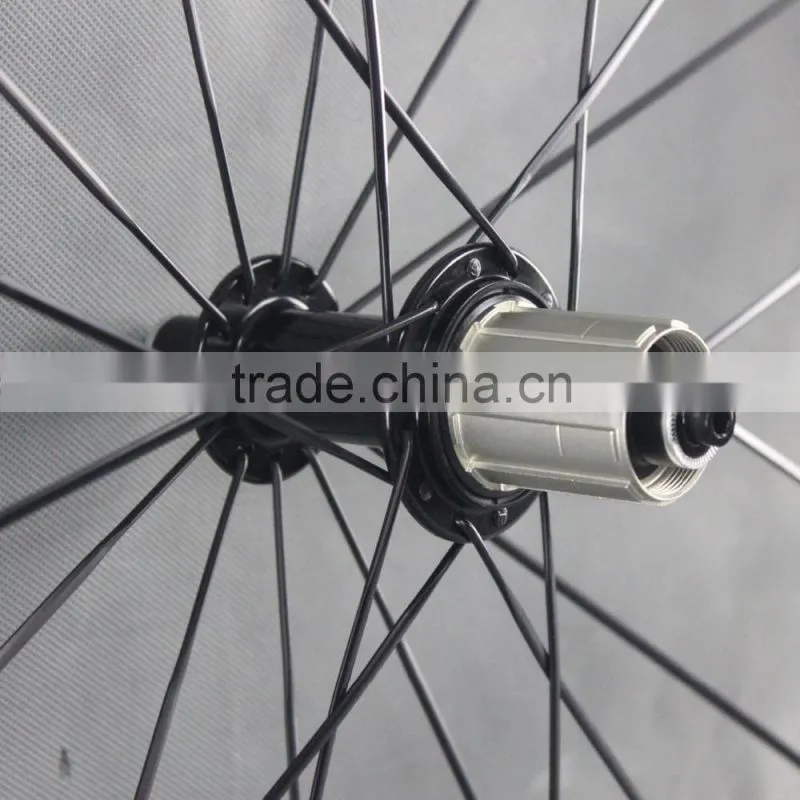 700c ican carbon fiber bike wheels 56mm clincher road bicycle wheel with glossy logos W56C