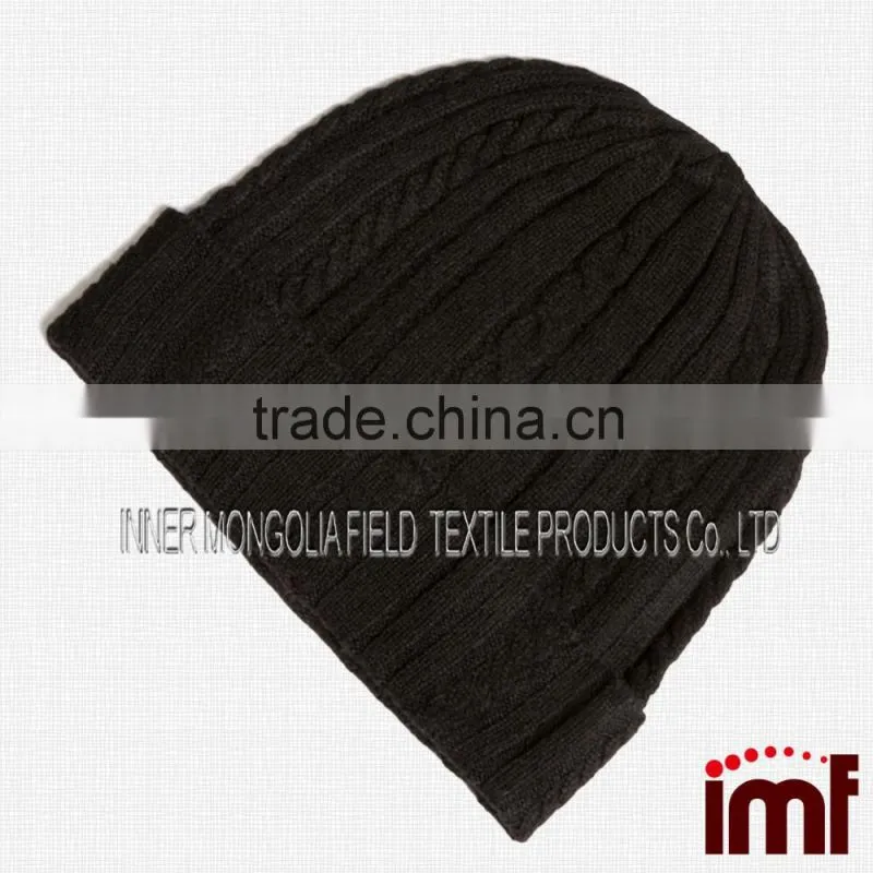 Cashmere Utopia Cabled Hat