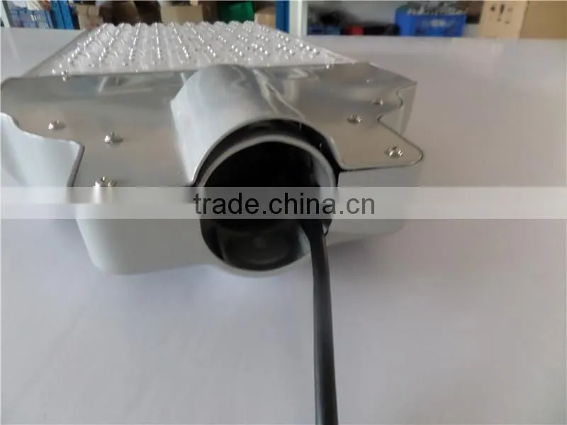 bright outdoor light cheap price with good material dc 12/24v 90w 120watt slim heat sink led street lamps