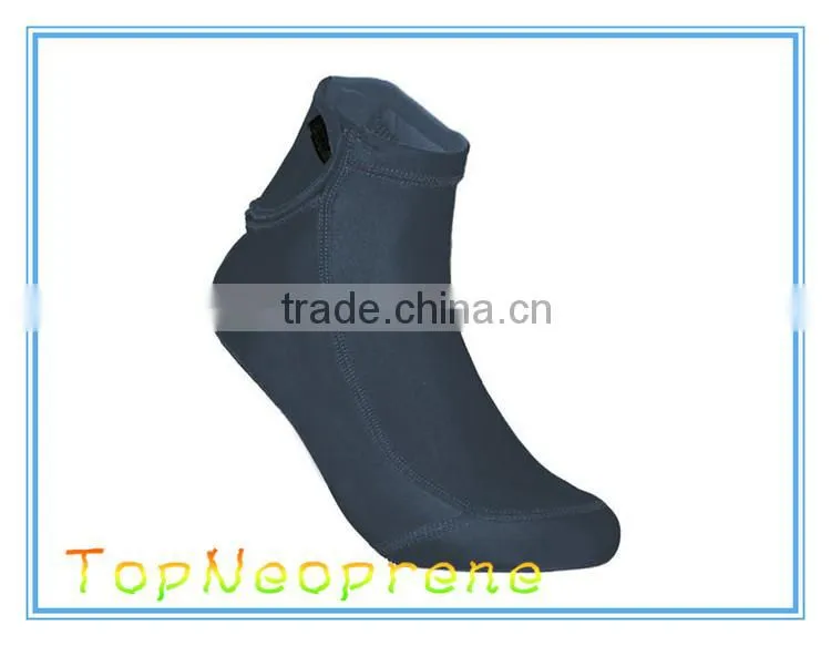 Neoprene lycra beach volleyball socks neoprene lycra beach soccer socks