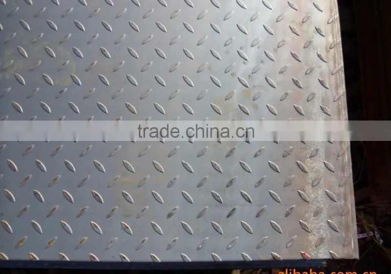 Nonslip tread plate / non-slip sheet / tread plate