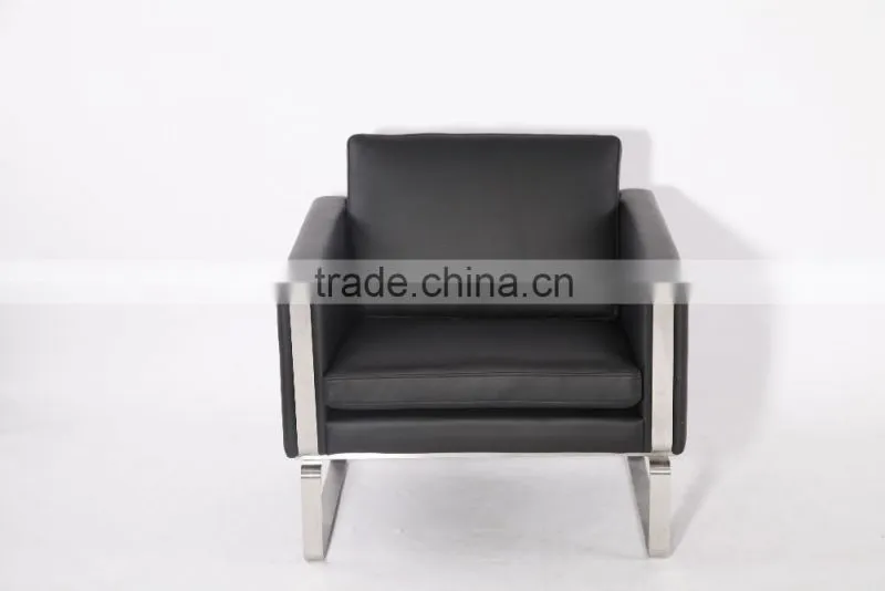 Modern designer furniture China manufacturer Hans J Wegner CH103 3 seat sofa replica