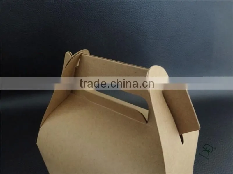 Fancy design kraft paper cake packing box with handle